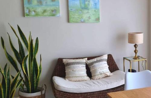 Posadas Apartment | Family-Friendly Stay at Edificio NIVISA - Rated 9/10