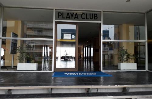 Miramar Apartment | Edificio Playa Club: Ocean View & Pet-Friendly Retreat