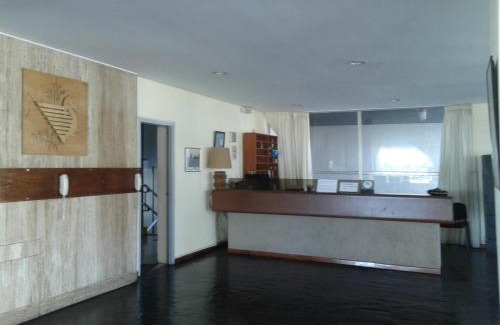 Miramar Apartment | Edificio Playa Club: Ocean View & Pet-Friendly Retreat