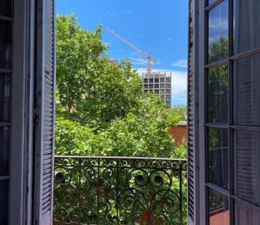 Centro House | Discover Edificio Quijano: Rated 9.4 with Family Amenities