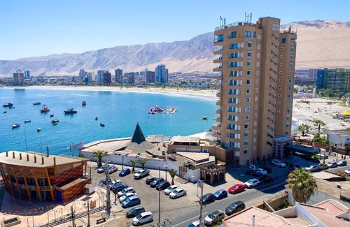 Cavancha Apartment | Oceanfront Oasis at Edificio Royal Marine - Rated 8.8/10