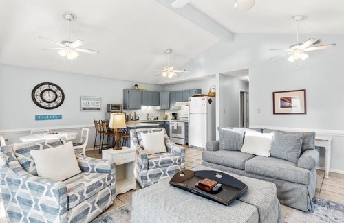 Holden Beach House | Discover Edify: Family-Friendly 4-Star Hotel Awaits