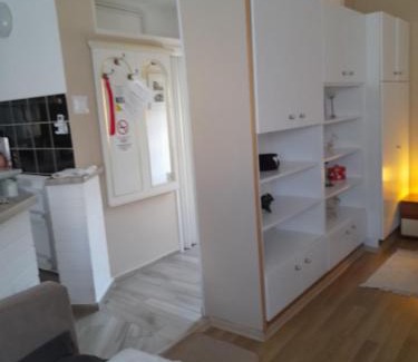 Satoraljaujhely Apartment | Edina Apartman: Family-Friendly Stay with Breakfast Included
