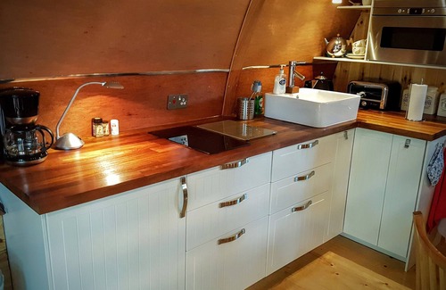 Balerno Ski Chalet | Idyllic Edinburgh Hideaway in the Pentland Hills