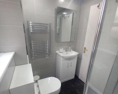 Gifford Apartment | Elegant Edinburgh Palace Apartment - Rated 9.2/10 by Guests
