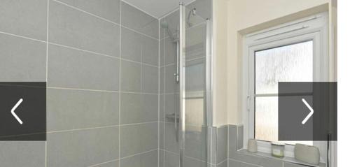 Blackburn Villa | Relaxing Edinburgh Upper Villa: Pet & Child Friendly Retreat