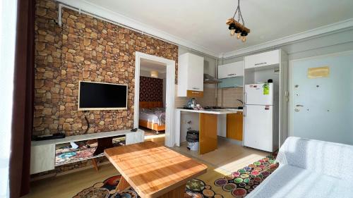 Edirne Apartment | Budget-Friendly Edirne House with Family Amenities