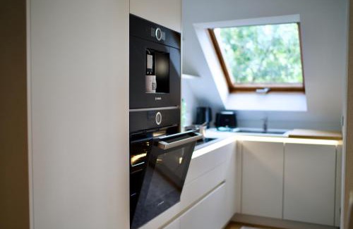 Zwickau Apartment | EDLER WOHNRAUM: 4-Star City Oasis with Coffee Maker