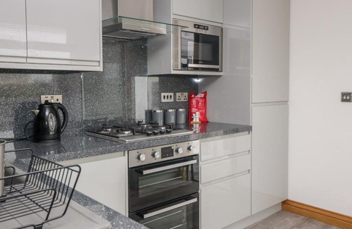 Southerness House | Edmonton: Top-Rated 4-Star Hotel with Ocean Views
