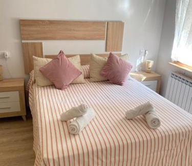 Arenas de San Pedro Apartment | Exceptional Edulis 1: Top-Rated Child-Friendly Retreat
