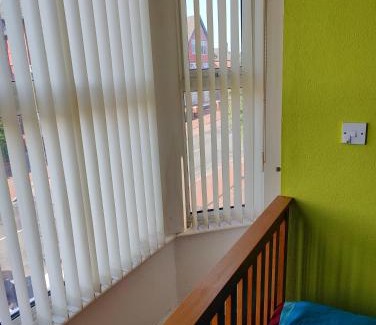 Clayton House | Pet-Friendly Edwardian House with High Guest Rating