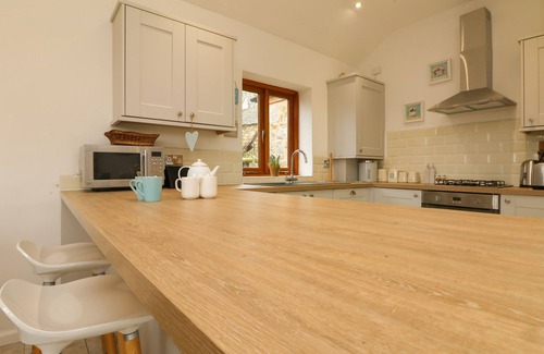Saint Erth Praze Cottage | Pet-Friendly Getaway at Edwin's View in Porthleven