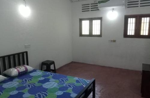 Seeduwa - Katunayake Hostel | EECS Transit - Urban Stay