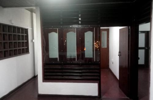 Seeduwa - Katunayake Hostel | EECS Transit - Urban Stay