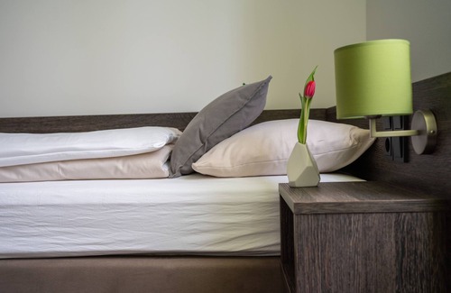 Graz-Straßgang Hotel | Comfortable eee Hotel Graz with Family-Friendly Amenities