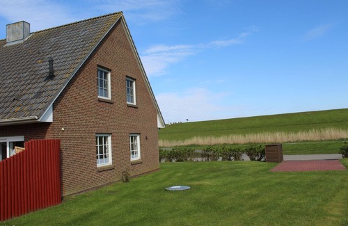 Norderhafen House | Guest Rated 10/10: Ocean View Retreat in Uthlande, Germany