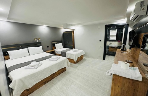 Eyyubiye Hotel | Budget-Friendly Stay at Efehan Otel with Breakfast Included