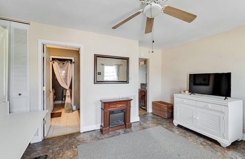 Kokomo Condo | Remarkable Studio Condo with Unique Features & Great Amenities