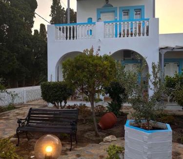 Alinda Apartment | Oceanfront EFFIE'S STUDIOS - Guest Rated 9.3/10