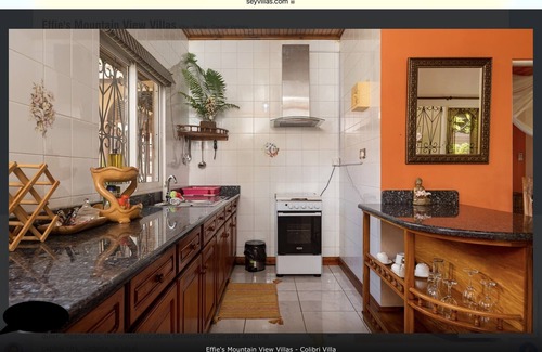 Zig Zag Ward Villa | Discover Effies Mountain View Villa with Breakfast Included