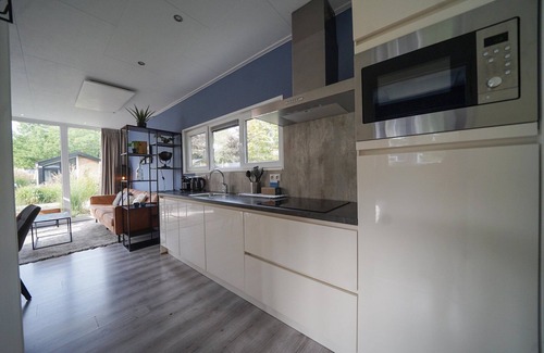 Municipality of Waalwijk Ski Chalet | Efteling Chalet with Dishwasher