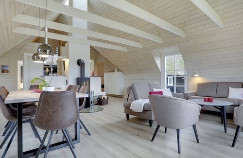 Blavand Strand House | Oceanfront Retreat "Ege" - Steps from the Sea and Spa