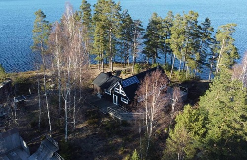 Tamta House | Exclusive Island Retreat with Oceanfront Views & Pet-Friendly