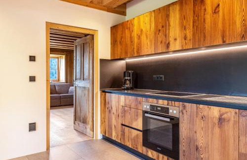 San Genesio Atesino Apartment | Discover Egger an der Lahn - Pet & Child Friendly Retreat