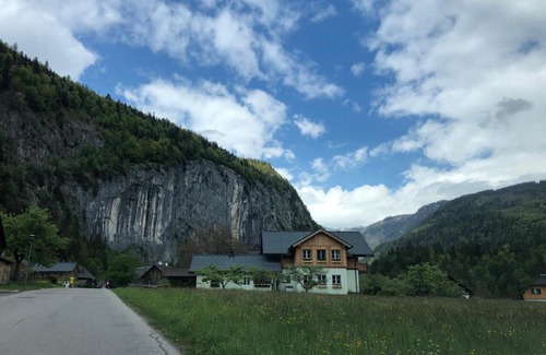Goessl Apartment | Family-Friendly Retreat at Egglmeier's Ferienwohnung