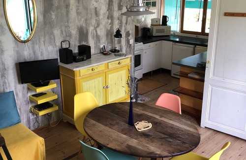 Lacanau-Ocean Apartment | Discover Eglantine Apartment in Renovated Canaulaise Villa