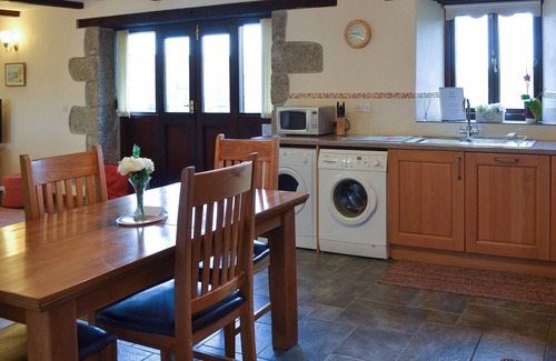 Helston Cottage | Exceptional 2-Bedroom Retreat in Gunwalloe, Near Helston
