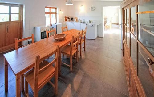 Muritz House | Charming Ehemaliges Farmhaus Lehsten - Family-Friendly Retreat