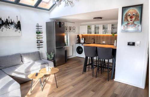 Mitte Apartment | Stunning Penthouse with City Views & 24/7 Self Check-In