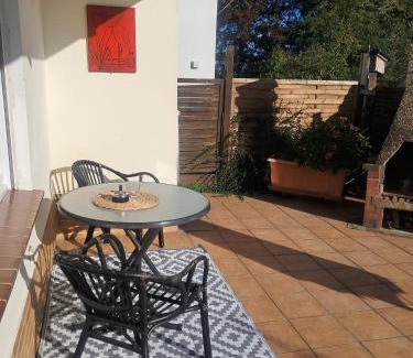 Kirchhain Apartment | Pet-Friendly Eichenglück with Great Guest Ratings