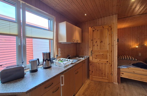 Muritz Cabin | Cozy Eichholz-Hof Vacation Home with Oceanfront Views