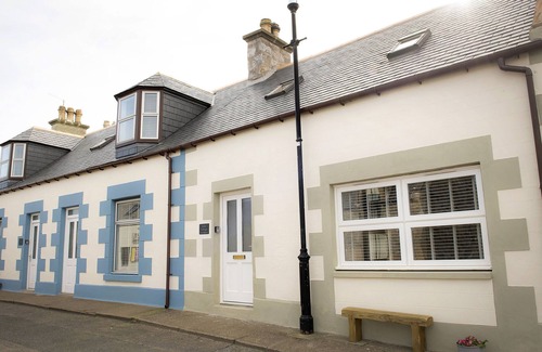 Cullen Cottage | Discover Eider Cottage: Pet-Friendly Oasis in Cullen