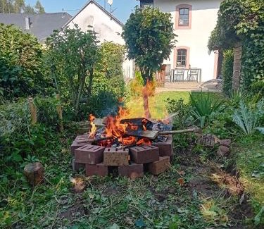 Eisenschmitt House | Discover Eifel Duitsland: Pet-Friendly Retreat with Ocean View