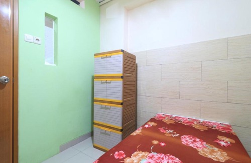 Gambir House | Discover Eiffel Residence Batu Tulis 37 - Female-Only Retreat