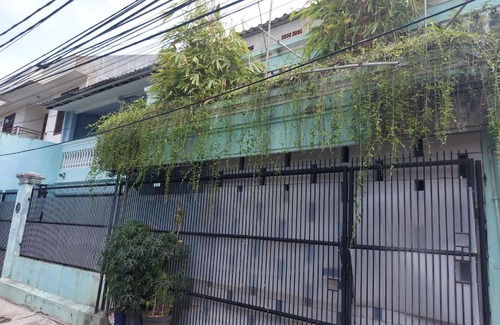 Gambir House | Exclusive Eiffel Residence Petojo for Women Travelers