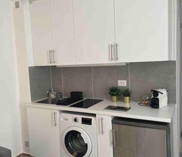 Quartier de Javel Apartment | Enchanting Eiffel Tour Retreat for Family-Friendly Getaways