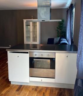 Stavanger Apartment | Child-Friendly Retreat at Eiganesveien 1 - Central Location