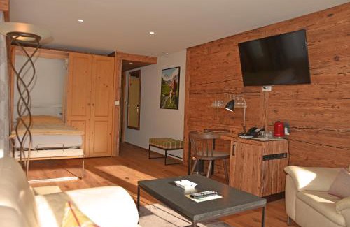 Murren Hotel | Discover the Eiger Mürren Swiss Quality Hotel with Spa & Pool
