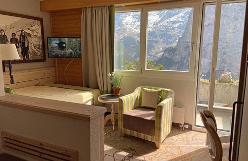 Murren Hotel | Elegant Eiger Mürren Hotel: Guest Rated 9.8, Spa & Pool