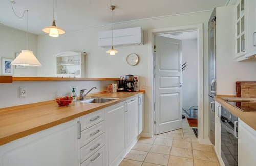 Middelfart House | Seaside Retreat "Eike" - Steps from the Ocean with Spa