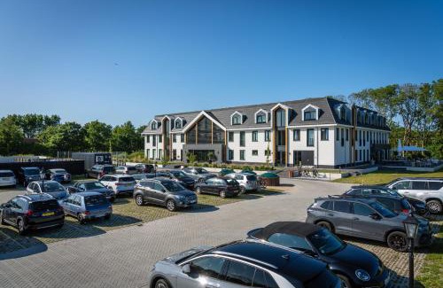 De Cocksdorp Hotel | Pet-Friendly Getaway at Het Eilandhotel - Rated 8/10