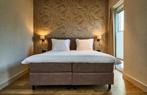 De Cocksdorp Hotel | Pet-Friendly Getaway at Het Eilandhotel - Rated 8/10