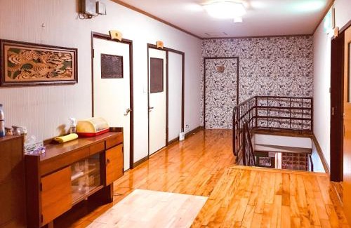 Amakusa Hotel | Relax at Eimiya Ryokan - Family-Friendly Retreat with Hot Tub