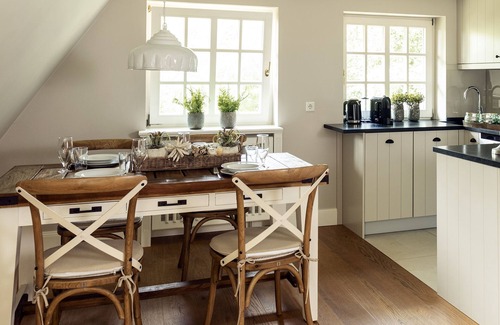 Tinnum Apartment | Romantic Retreat Awaits at Domizil Japsand in Tinnum