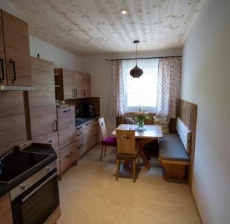 Tauplitz Bed & Breakfast | Experience Einfach Leben: Vacation in the Majestic Mountains