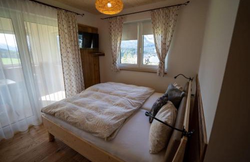 Tauplitz Bed & Breakfast | Experience Einfach Leben: Vacation in the Majestic Mountains